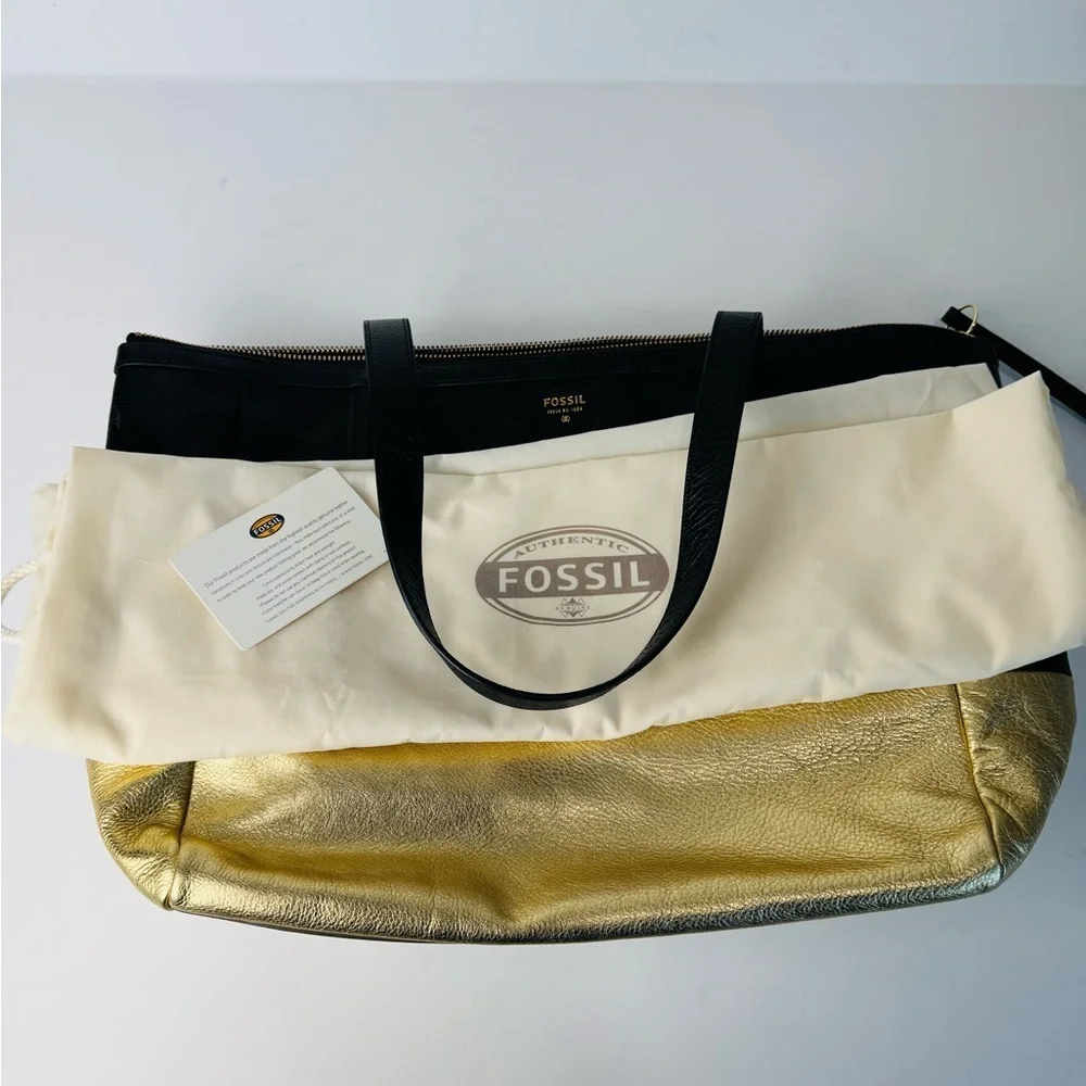 Fossil Leather Shopper Tote in gold/black